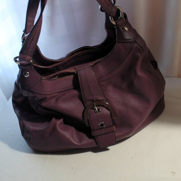 Coach Lavender Soho Hobo Bag - Picture 3 of 16